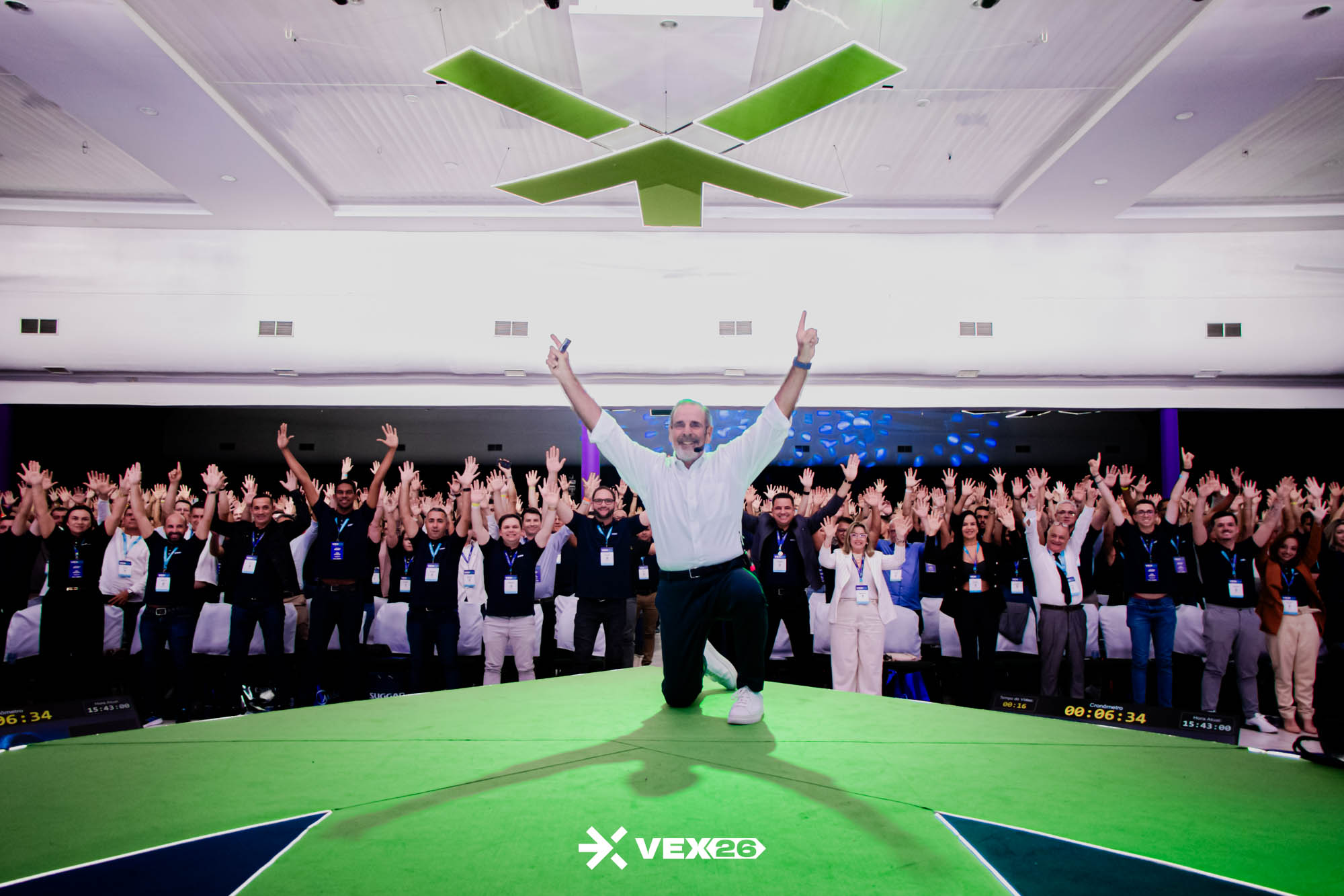 VEX 2026: conhecimento, inspiração e grandes nomes marcaram a abertura do evento